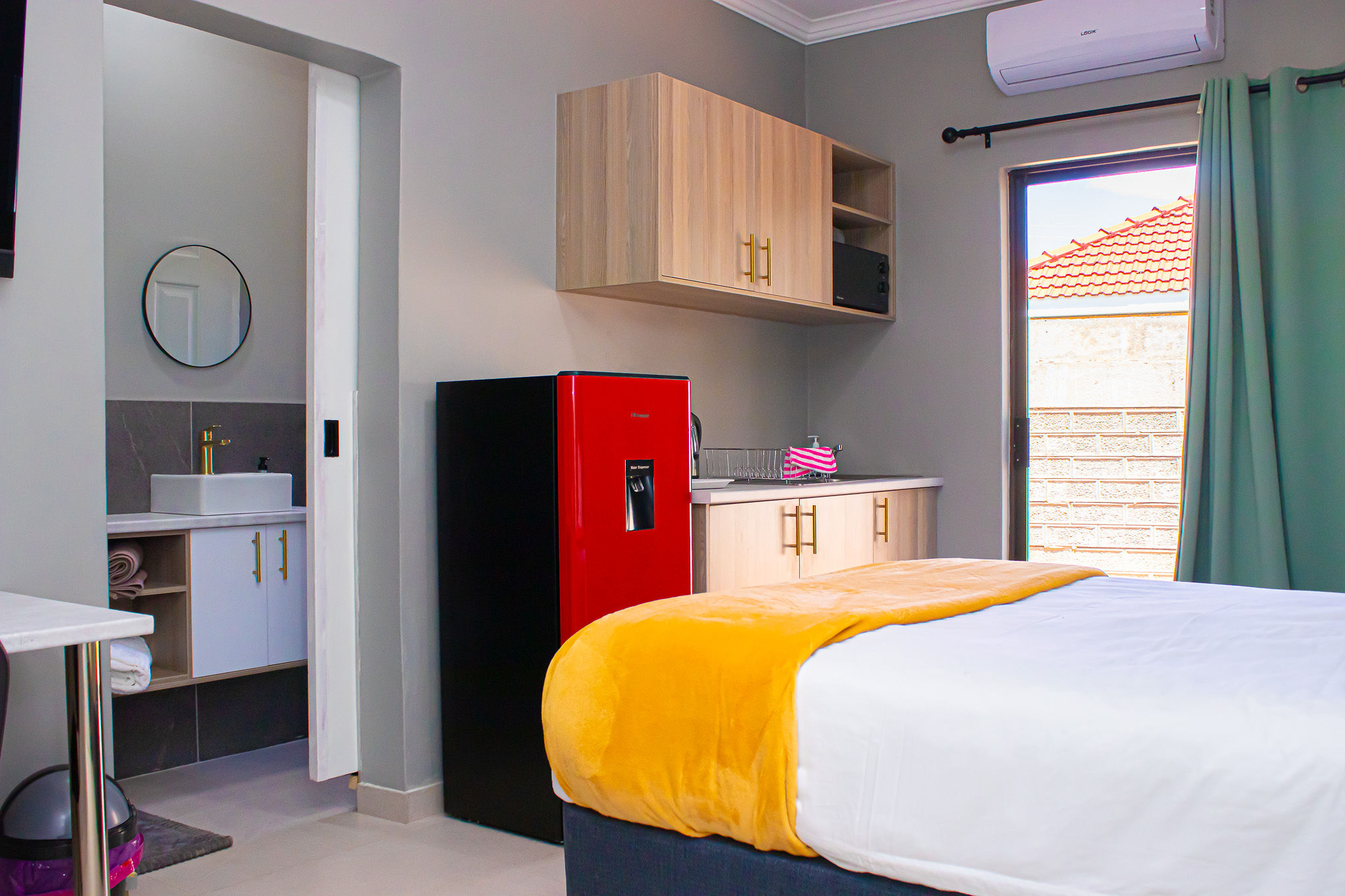 Room 6 Image